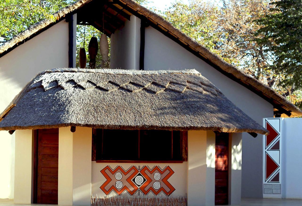 Gwango Heritage Resort Dete ภายนอก รูปภาพ