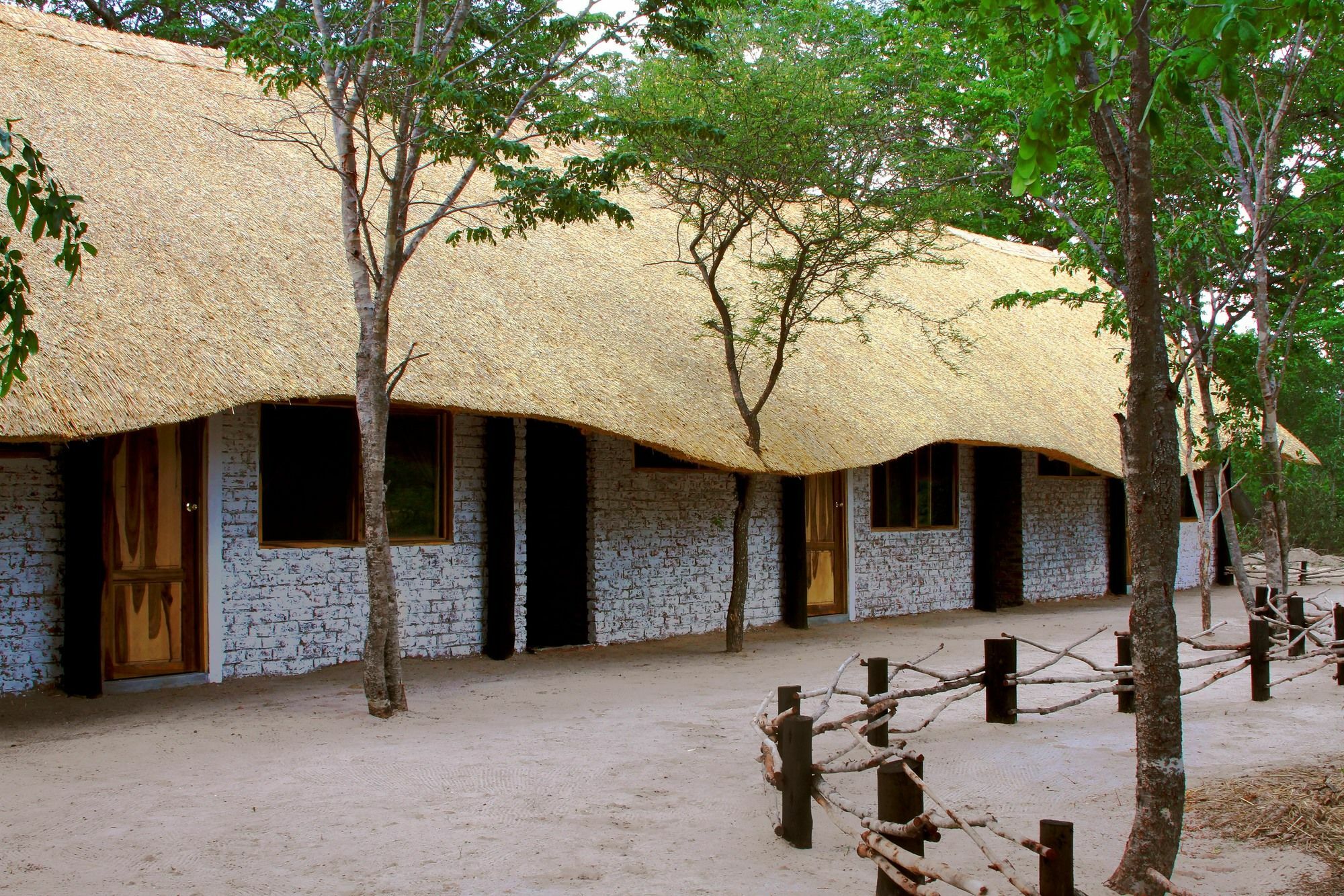 Gwango Heritage Resort Dete ภายนอก รูปภาพ